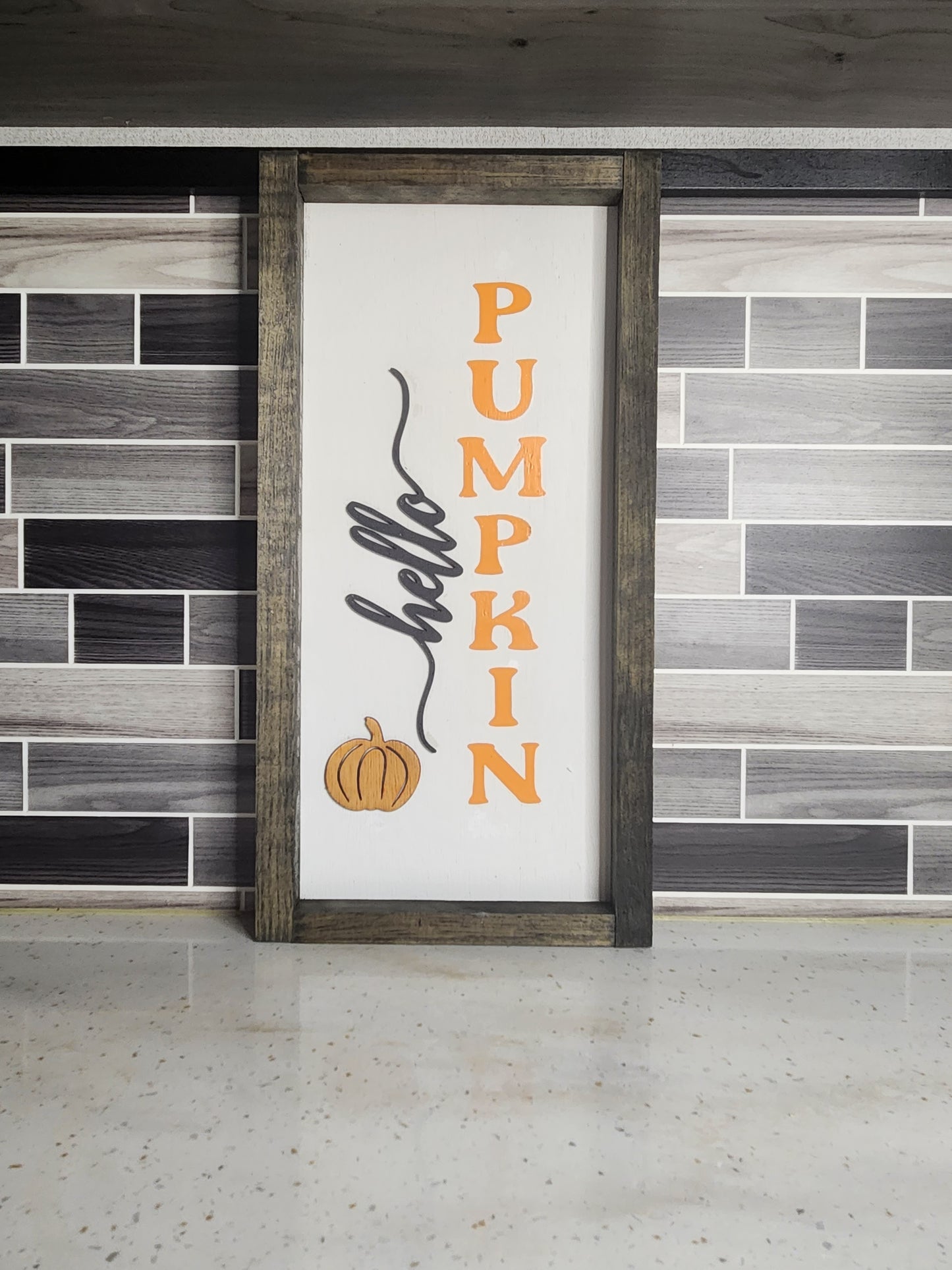 Charming Fall Sign - "Hello Pumpkin"